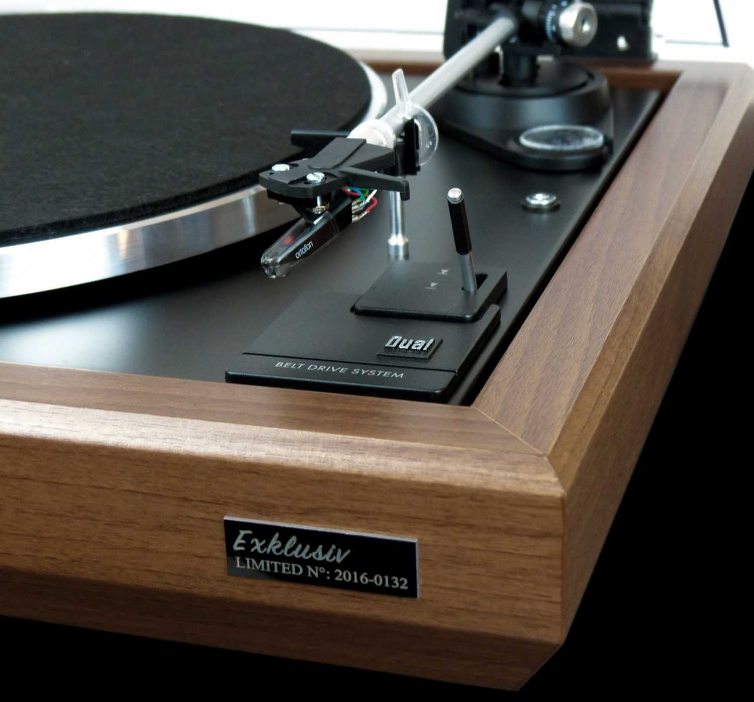 Plattenspieler Mit Vorverstärker Direkt An Boxen Anschließen Auf 200 Geräte limitiert: Dual-Plattenspieler CS 505-4 in edler Holzoptik