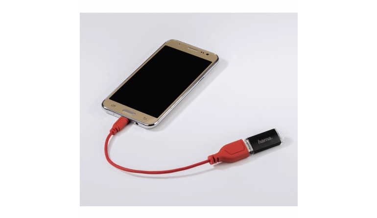 mobile Devices Egal, wie man`s dreht und wendet: Neue Micro-USB-Stecker von Hama passen immer - News, Bild 1