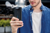 Smartphones Asus ZenFone 6 ZS630KL im Test, Bild 1