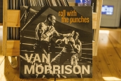Schallplatte Van Morrison – Roll With the Punches (Exile Records) im Test, Bild 1