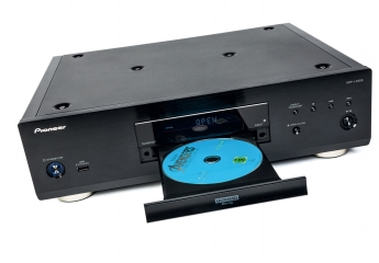 Blu-ray-Player Pioneer UDP-LX800 im Test, Bild 1