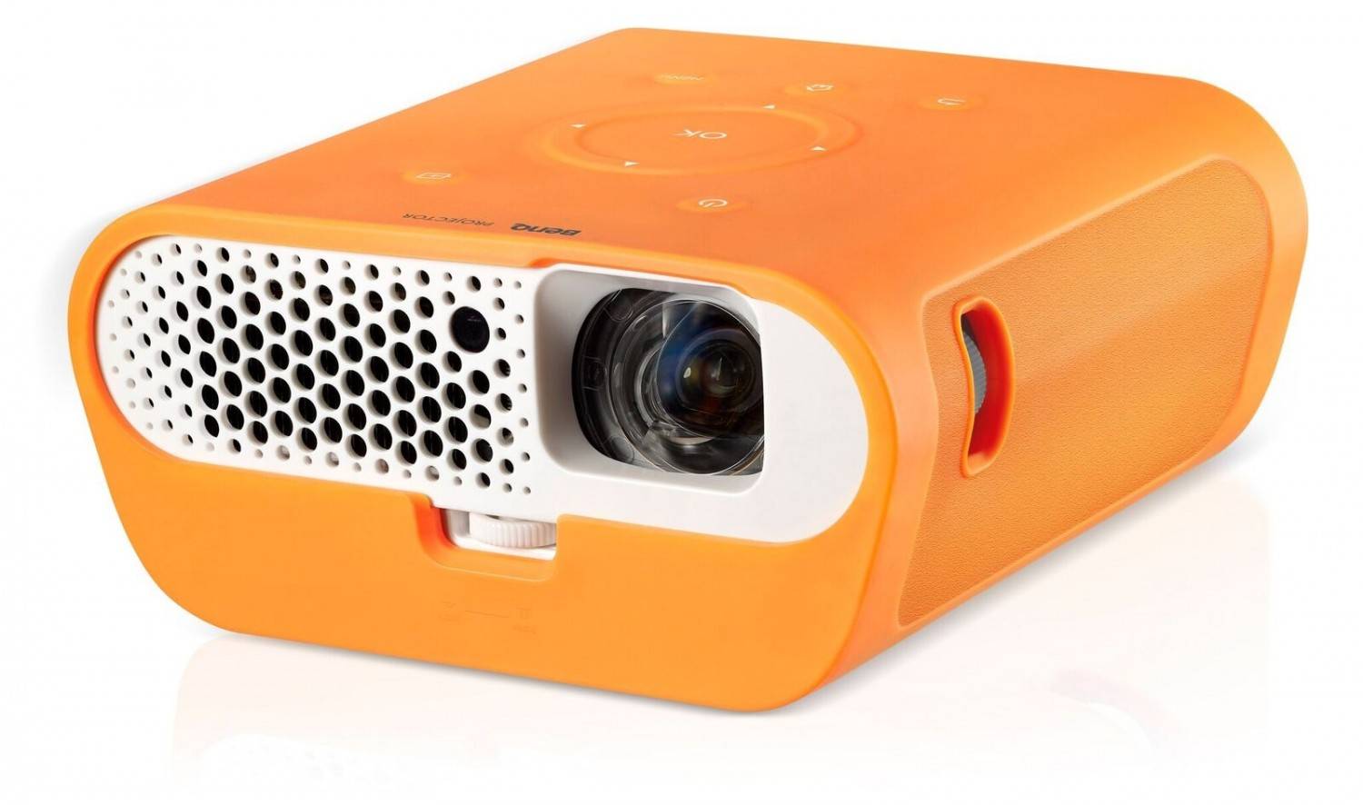 BenQ Der passt in eine Hand: LED-Beamer von BenQ mit 300 ANSI Lumen kommt, Bild 1 Heimkino Der passt in eine Hand: LED-Beamer von BenQ mit 300 ANSI Lumen kommt - News, Bild 1