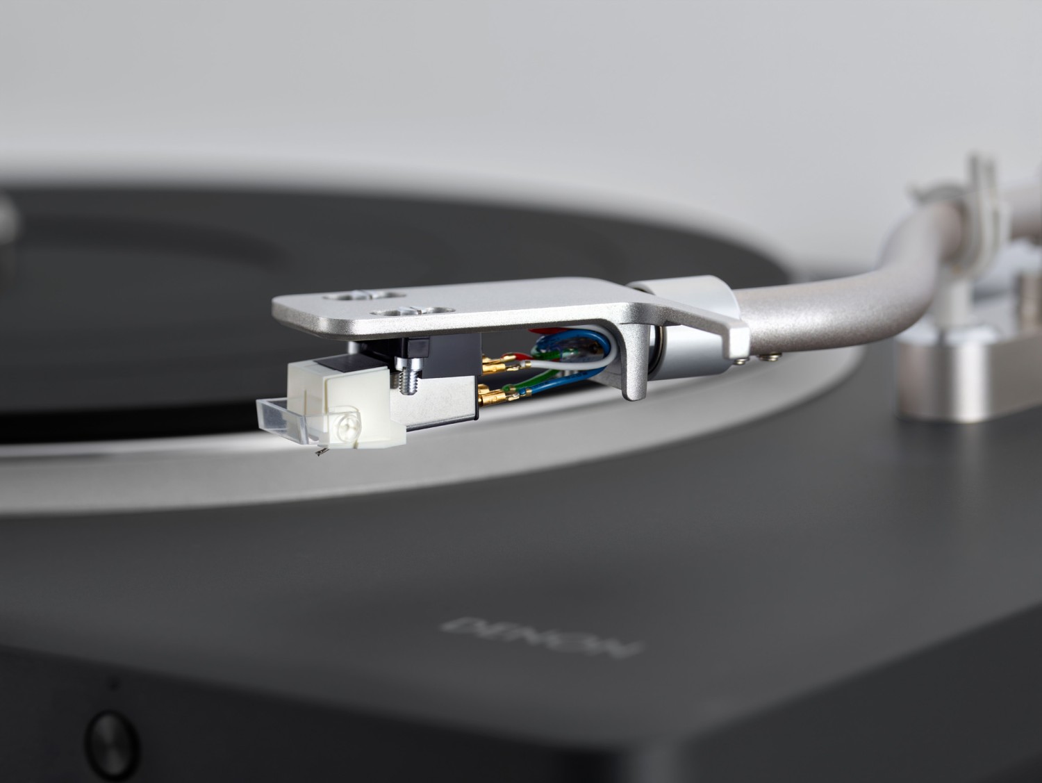 Marke: Denon Der neue Denon DP-500BT: Klassischer Vinyl-Sound trifft modernen Lifestyle , Bild 3 HiFi Der neue Denon DP-500BT: Klassischer Vinyl-Sound trifft modernen Lifestyle - News, Bild 3