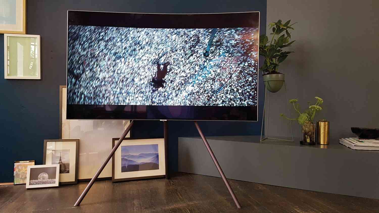 Heimkino Augenweiden. Die Designideen der TV-Hersteller, Bild 1 Heimkino Augenweiden. Die Designideen der TV-Hersteller - News, Bild 1