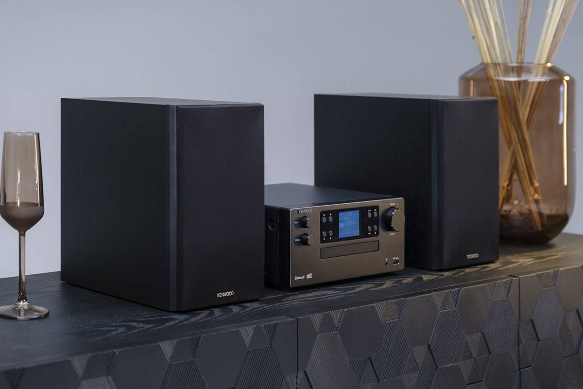 HiFi DAB+, UKW und CD: Drei neue Microanlagen von Kenwood ab sofort erhältlich - News, Bild 1