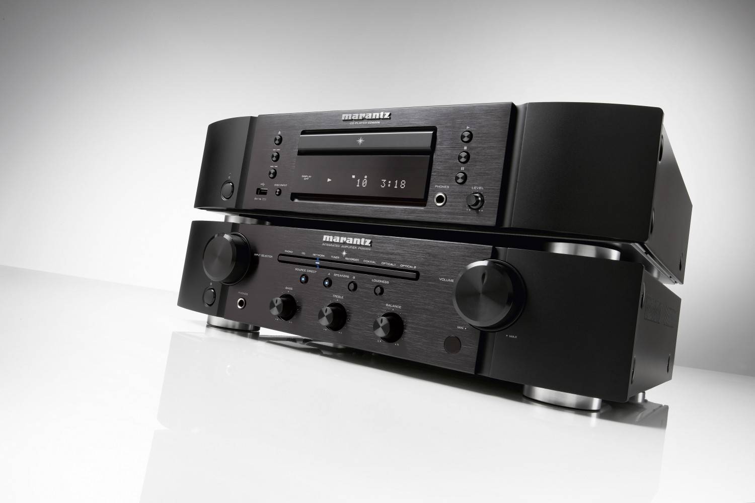 Marantz Marantz mit neuem Vollverstärker-/CD-Player-Duo - Steifere Füße als Vorgänger, Bild 1 Heimkino Marantz mit neuem Vollverstärker-/CD-Player-Duo - Steifere Füße als Vorgänger - News, Bild 1