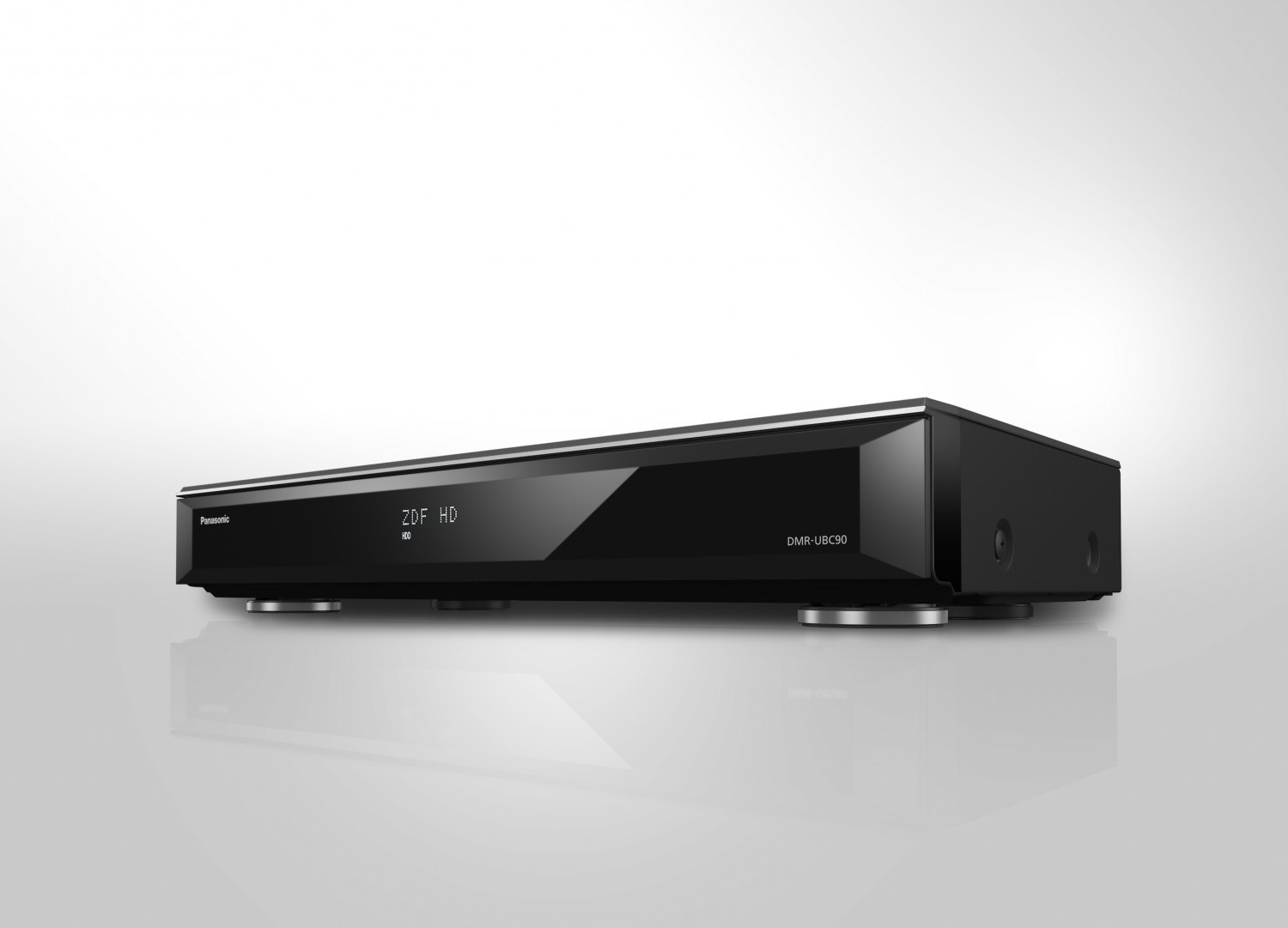 Heimkino Ab April: Erste UHD-Blu-ray Recorder von Panasonic - Triple-Tuner und 2-TB-Festplatten - News, Bild 1