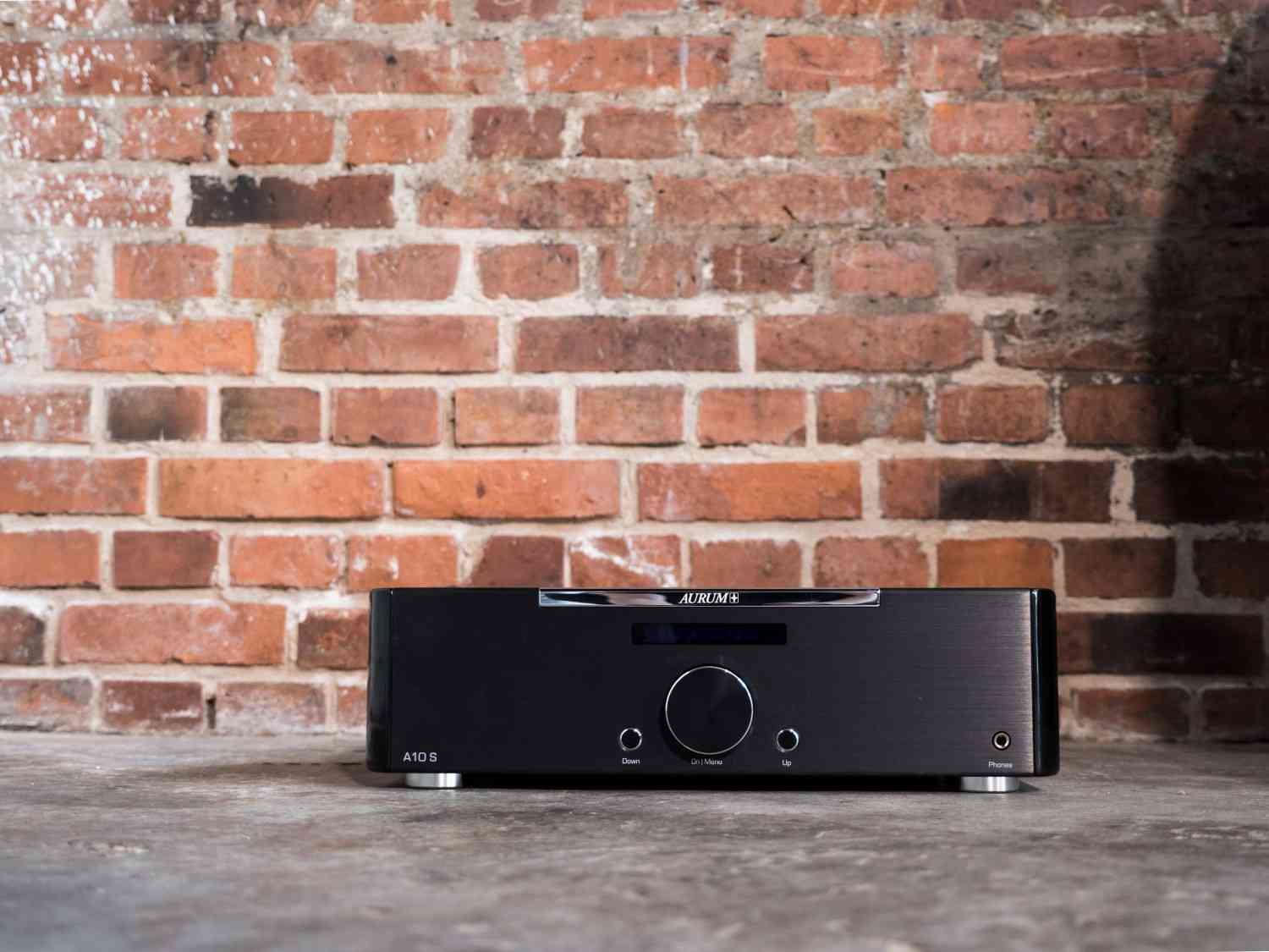 HiFi Streaming-Vollverstärker A10S von Quadral für die Premium-Serie AURUM - News, Bild 1