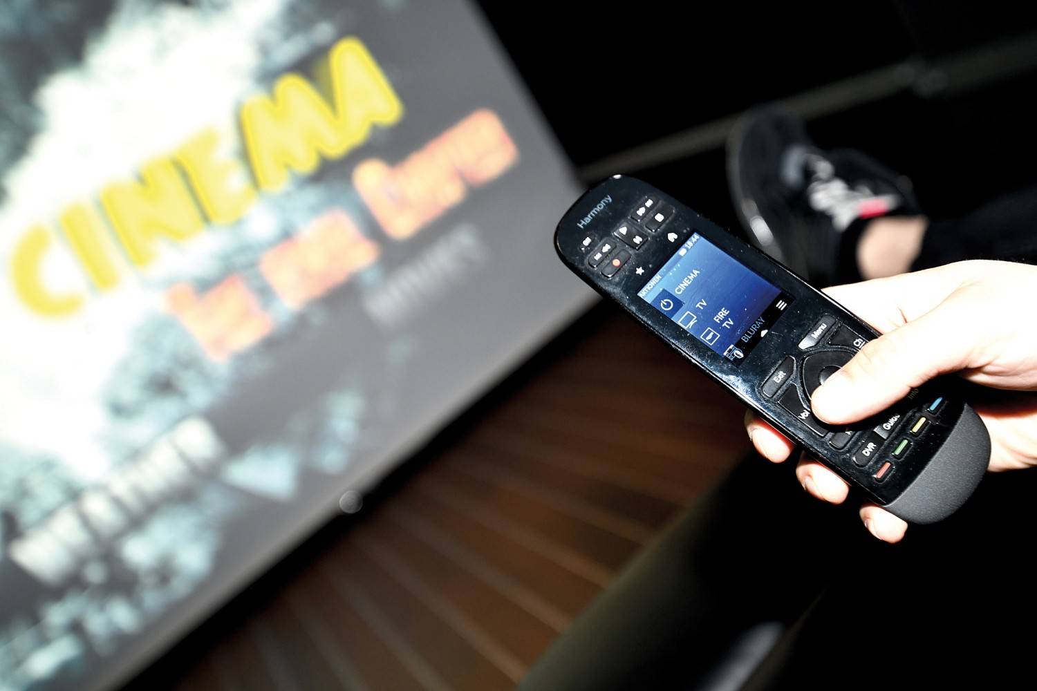 Marke: BATCAVE CINEMA: Bassgewaltiges 7.1.5-Dolby-Atmos-Themen-Kino mit 21-Zoll-Subwoofer, Bild 9 Ratgeber BATCAVE CINEMA: Bassgewaltiges 7.1.5-Dolby-Atmos-Themen-Kino mit 21-Zoll-Subwoofer - News, Bild 9