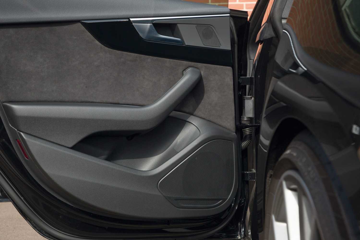 Ratgeber Einbau: Car-HiFi für den Alltag im Audi A5 - News, Bild 2