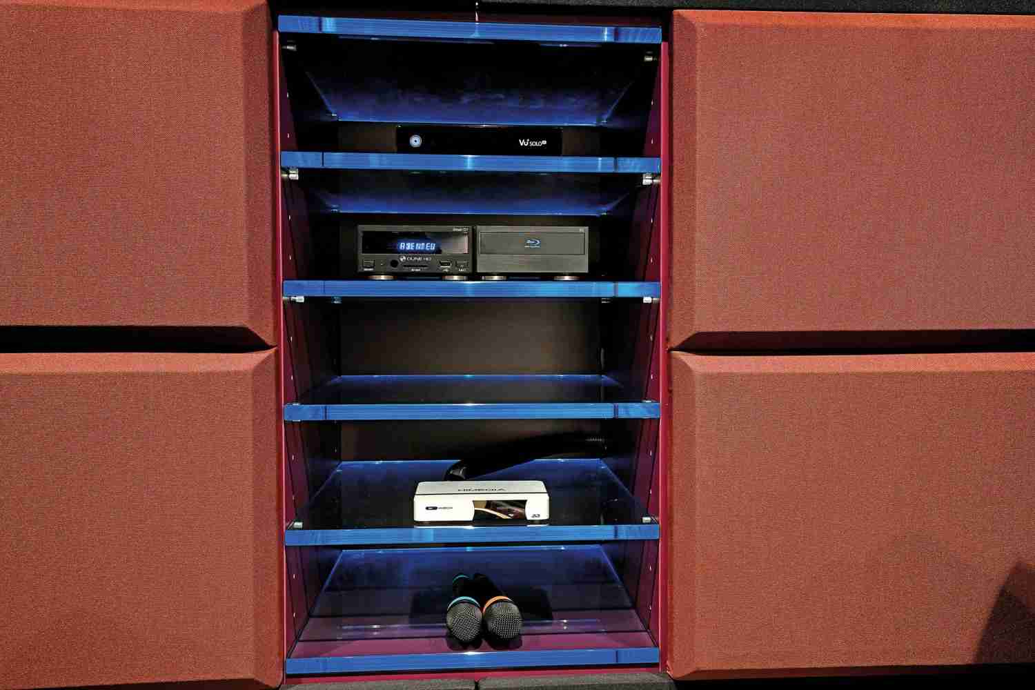 Marke: Innovatives 7.1.5-Auro-3D-Kino: PAPSIS HEIMKINO MIT SCHIEBEWAND, Bild 15 Ratgeber Innovatives 7.1.5-Auro-3D-Kino: PAPSIS HEIMKINO MIT SCHIEBEWAND - News, Bild 15