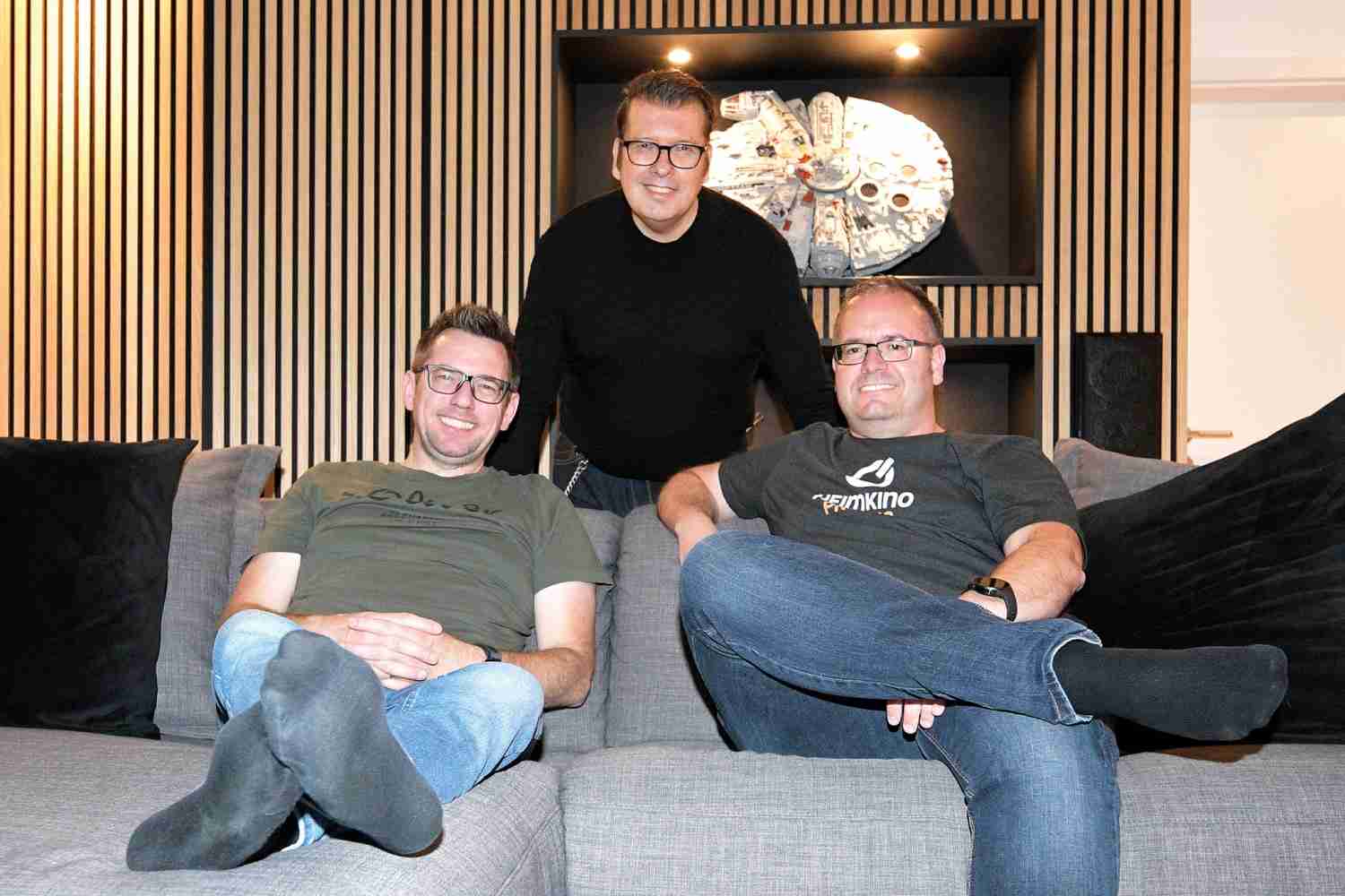 Ratgeber Video Club Cinema: Wohnzimmerkino des Monats mit 7.1.2-Dolby-Atmos-Soundsystem - News, Bild 14