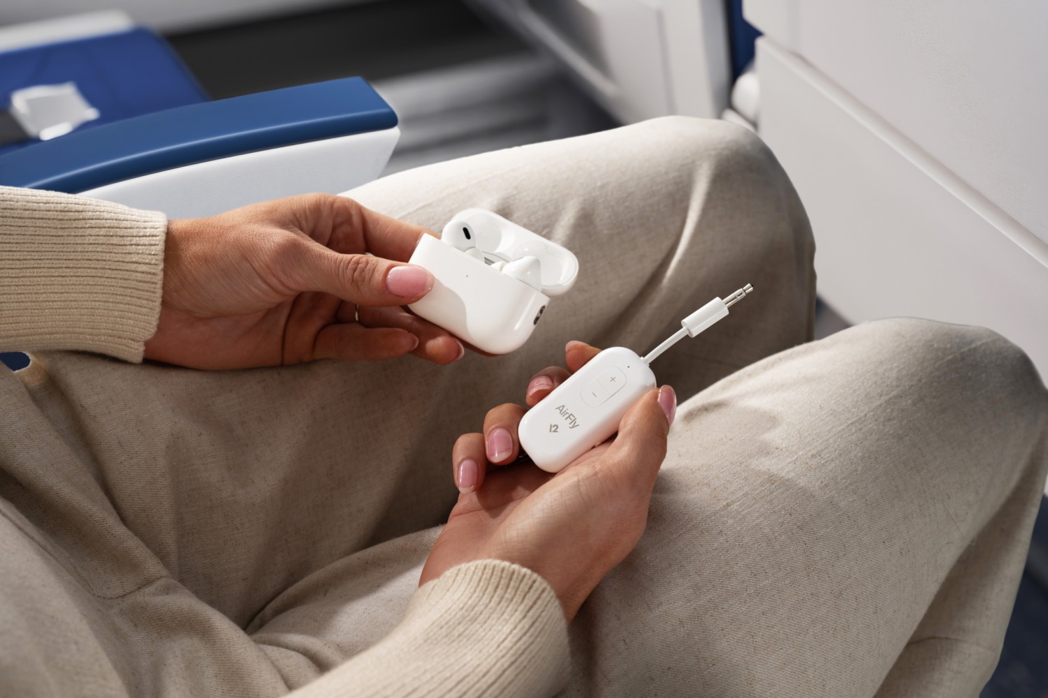 Service Xmas Gift Guide 2025: Klangvolle, smarte & farbenfrohe Geschenkideen von JBL, Sandisk, Twelve South, herQs & OXS - News, Bild 5