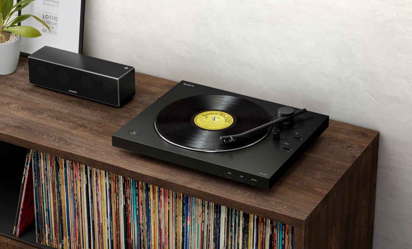 Sony Kabelloser Plattenspieler von Sony - Im Set mit Bluetooth-Lautsprecher, Bild 1 HiFi Kabelloser Plattenspieler von Sony - Im Set mit Bluetooth-Lautsprecher - News, Bild 1