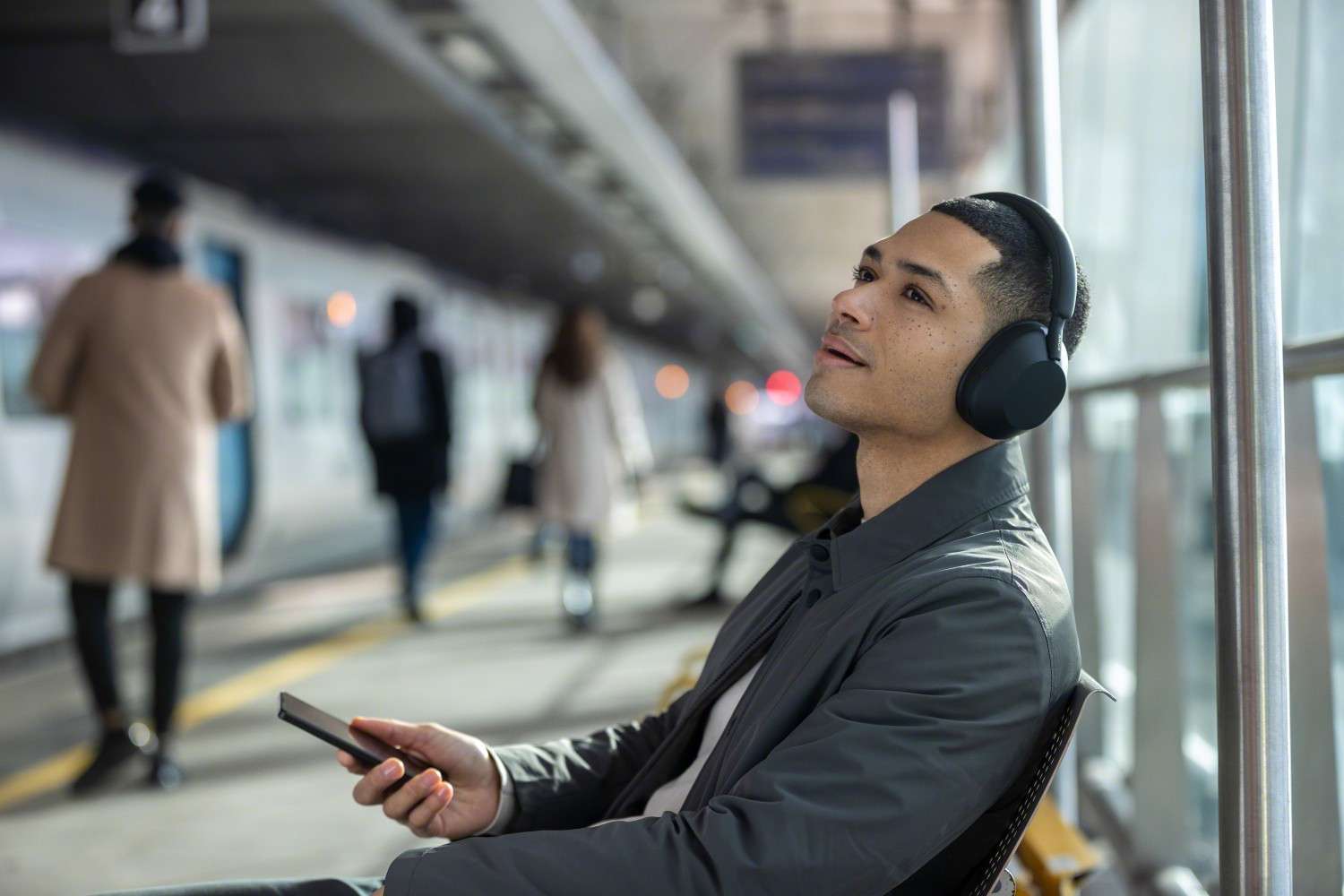 Marke: Sony WH-1000XM5: Sony-Kopfhörer will neue Maßstäbe beim Noise Cancelling setzen, Bild 1 HiFi WH-1000XM5: Sony-Kopfhörer will neue Maßstäbe beim Noise Cancelling setzen - News, Bild 1