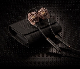 Audeze Neues Bluetooth-Modul: Audeze verwandelt In-Ear-Kopfhörer in drahtlose Headsets, Bild 1 HiFi Neues Bluetooth-Modul: Audeze verwandelt In-Ear-Kopfhörer in drahtlose Headsets - News, Bild 1