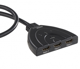 Auvisio HMDI-Switch von Auvisio: Drei statt eine HDMI-Buchse am Flat-TV - UHD-Auflösung wird unterstützt, Bild 1 TV HMDI-Switch von Auvisio: Drei statt eine HDMI-Buchse am Flat-TV - UHD-Auflösung wird unterstützt - News, Bild 1