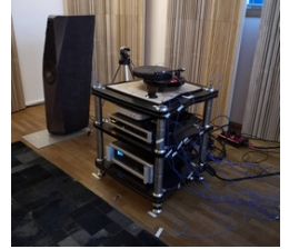 Bassocontinuo Resonanzoptimierte HiFi-Racks mit Designanspruch , Bild 1 High-End Resonanzoptimierte HiFi-Racks mit Designanspruch - News, Bild 1