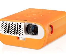 BenQ Der passt in eine Hand: LED-Beamer von BenQ mit 300 ANSI Lumen kommt, Bild 1 Heimkino Der passt in eine Hand: LED-Beamer von BenQ mit 300 ANSI Lumen kommt - News, Bild 1