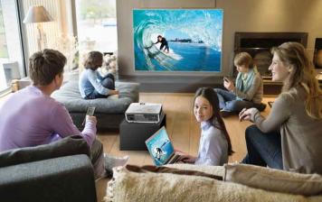 BenQ Neuer BenQ Heimkino-Projektor W1500 der Spitzenklasse, Bild 1 Heimkino Neuer BenQ Heimkino-Projektor W1500 der Spitzenklasse - News, Bild 1
