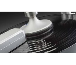 HiFi Groove Care von Clearaudio: Neue Reinigungsflüssigkeit für Schallplatten - News, Bild 1