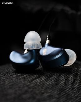 Etymotic Etymotic EVO Multitreiber-In-Ear für Audiophile, Bild 1 Car-Media Etymotic EVO Multitreiber-In-Ear für Audiophile - News, Bild 1