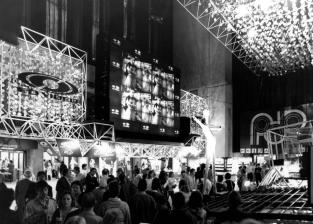 Marke: Die IFA historisch (16): Die Schallplatte feiert 1987 in Berlin ihren 100. Geburtstag, Bild 1 Heimkino Die IFA historisch (16): Die Schallplatte feiert 1987 in Berlin ihren 100. Geburtstag - News, Bild 1