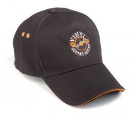 HiFi Basecap mit „Vinyl Sounds Better“- Stickerei, Bild 1 HiFi Basecap mit „Vinyl Sounds Better“- Stickerei - News, Bild 1