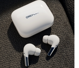 HiFi In-Ear-Kopfhörer Buds Pro von OnePlus mit adaptiver Geräuschunterdrückung, Bild 1 HiFi In-Ear-Kopfhörer Buds Pro von OnePlus mit adaptiver Geräuschunterdrückung - News, Bild 1