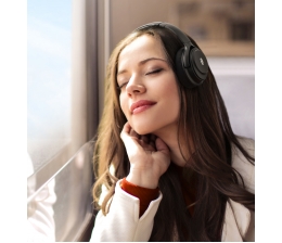 HiFi Over-Ear-Kopfhörer SoundSurge 90 von TaoTronics für bis zu 35 Stunden Musikwiedergabe, Bild 1 HiFi Over-Ear-Kopfhörer SoundSurge 90 von TaoTronics für bis zu 35 Stunden Musikwiedergabe - News, Bild 1