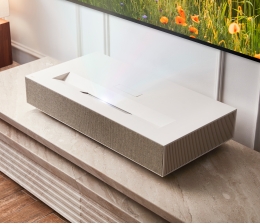 Marke: LG Ab Juli: Neuer Ultrakurzdistanz-Laserprojektor von LG - 5,6 Zentimeter Abstand für 90 Zoll, Bild 1 Heimkino Ab Juli: Neuer Ultrakurzdistanz-Laserprojektor von LG - 5,6 Zentimeter Abstand für 90 Zoll - News, Bild 1