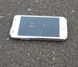 Marke: Defektes Smartphone: Displayschaden im Crash-Ranking ganz vorne, Bild 1 mobile Devices Defektes Smartphone: Displayschaden im Crash-Ranking ganz vorne - News, Bild 1