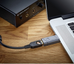 Oehlbach Im Kampf gegen Jitter: Der PureClock von Oehlbach will „sauberen“ 5-Volt-USB-Strom liefern, Bild 1 HiFi Im Kampf gegen Jitter: Der PureClock von Oehlbach will „sauberen“ 5-Volt-USB-Strom liefern - News, Bild 1