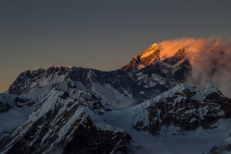 Panasonic Erste Ultra-HD-Produktion über den Mount Everest - Panasonic-Technik am Dach der Welt, Bild 1 Heimkino Erste Ultra-HD-Produktion über den Mount Everest - Panasonic-Technik am Dach der Welt - News, Bild 1