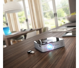 Philips Kompakter Taschenprojektor für 120 Zoll große Bilder - 270 Gramm leicht, Bild 1 Heimkino Kompakter Taschenprojektor für 120 Zoll große Bilder - 270 Gramm leicht - News, Bild 1