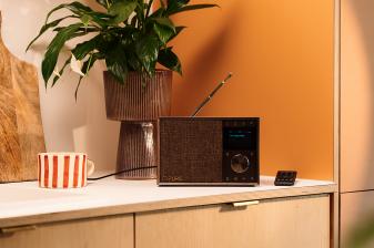 HiFi Pure Evoke One: Internetradio mit Echtholzgehäuse und 40 Watt - News, Bild 1
