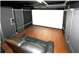 Marke: BATCAVE CINEMA: Bassgewaltiges 7.1.5-Dolby-Atmos-Themen-Kino mit 21-Zoll-Subwoofer, Bild 1 Ratgeber BATCAVE CINEMA: Bassgewaltiges 7.1.5-Dolby-Atmos-Themen-Kino mit 21-Zoll-Subwoofer - News, Bild 1
