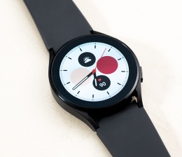 Marke: Samsung Galaxy Watch: Samsung erweitert Kamera-Controller um Zoom-Funktion, Bild 1 mobile Devices Galaxy Watch: Samsung erweitert Kamera-Controller um Zoom-Funktion - News, Bild 1