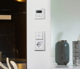 Marke: Smart-Home-System mit Bluetooth Mesh von Jung für 230-Volt-Elektroinstallation, Bild 1 Smart Home Smart-Home-System mit Bluetooth Mesh von Jung für 230-Volt-Elektroinstallation - News, Bild 1