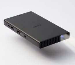 Sony 280 Gramm leicht, so klein wie eine Hand: Neuer portabler Beamer von Sony, Bild 1 Heimkino 280 Gramm leicht, so klein wie eine Hand: Neuer portabler Beamer von Sony - News, Bild 1
