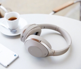 Sony Kabelloser Sony-Kopfhörer mit intelligenter Geräuschminimierung feiert Premiere, Bild 1 HiFi Kabelloser Sony-Kopfhörer mit intelligenter Geräuschminimierung feiert Premiere - News, Bild 1