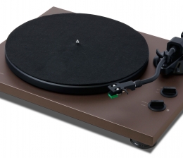 Teac Erster Plattenspieler von TEAC mit Bluetooth-Modul - USB-Ausgang an Bord, Bild 1 HiFi Erster Plattenspieler von TEAC mit Bluetooth-Modul - USB-Ausgang an Bord - News, Bild 1