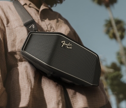 HiFi Teufel mit ROCKSTER CROSS 2 in spezieller Fender Edition - News, Bild 1