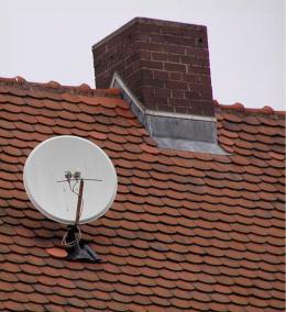 TV Letzter Check vor den Feiertagen: Ist Ihr Sat-Spiegel korrekt ausgerichtet?, Bild 1 TV Letzter Check vor den Feiertagen: Ist Ihr Sat-Spiegel korrekt ausgerichtet? - News, Bild 1
