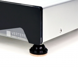 Vertere Acoustics Unterstellfüße von Vertere Acoustics für Plattenspieler und Phono-Vorstufe, Bild 1 HiFi Unterstellfüße von Vertere Acoustics für Plattenspieler und Phono-Vorstufe - News, Bild 1