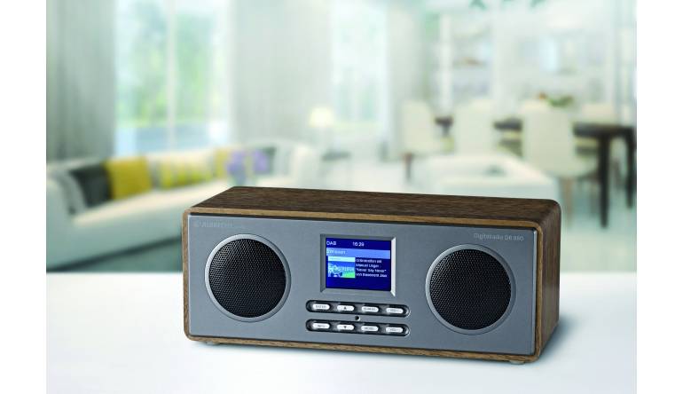 HiFi Holzgehäuse und Farbdisplay: Neues Digitalradio DR 880 von Albrecht Audio - News, Bild 1