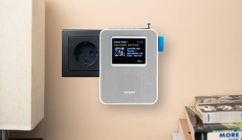 HiFi Digitalradio für die Steckdose: PDB 200 von Blaupunkt mit 2,4-Zoll-Farbdisplay - News, Bild 1