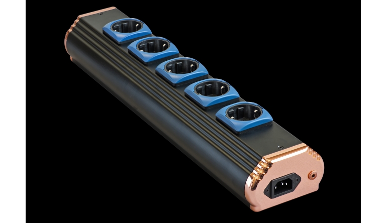 Cardas Aluminium, Messing und hochreines Kupfer: Highend-Stromleiste von Cardas Audio, Bild 1 Heimkino Aluminium, Messing und hochreines Kupfer: Highend-Stromleiste von Cardas Audio - News, Bild 1