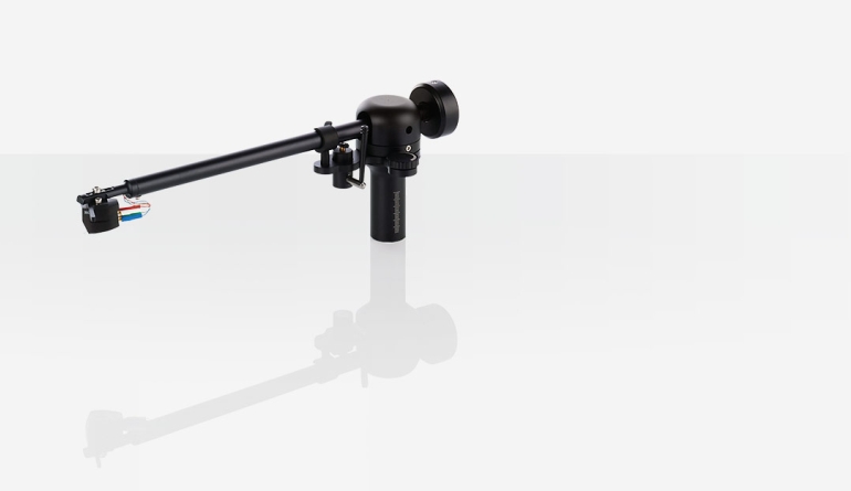 Marke: Clearaudio Clearaudio mit neuem Tonarm Profiler - Doppel-Lagerung im Vertikal-Lager, Bild 1 HiFi Clearaudio mit neuem Tonarm Profiler - Doppel-Lagerung im Vertikal-Lager - News, Bild 1