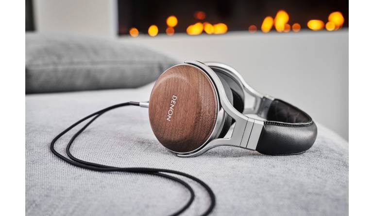 Denon Denon-Kopfhörer AH-D7200 aus echtem Walnussholz - Vibrationsdämpfende Harzlager, Bild 1 HiFi Denon-Kopfhörer AH-D7200 aus echtem Walnussholz - Vibrationsdämpfende Harzlager - News, Bild 1